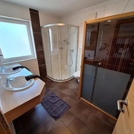 Schladmingerin * Schladming